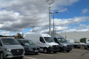 Concession LG Béziers VANS TRUCKS — photo 2 de la galerie